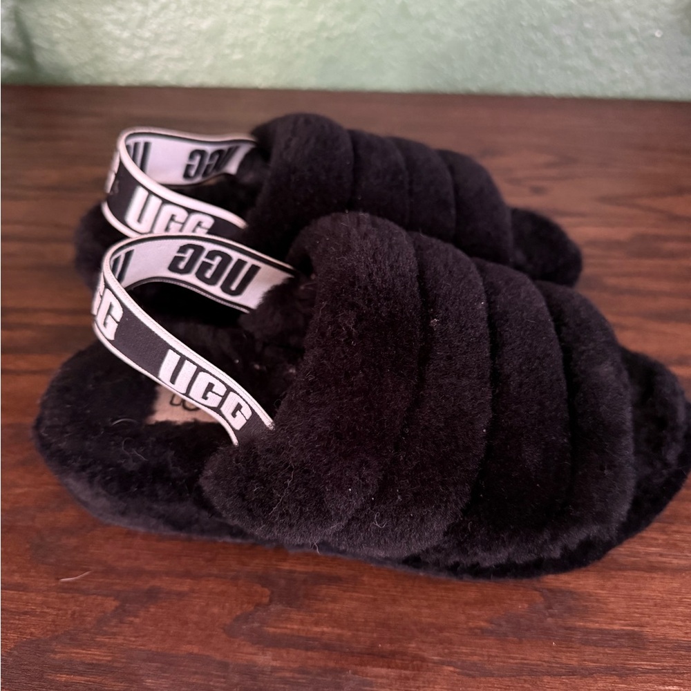 UGG Black Fluffy Footwear